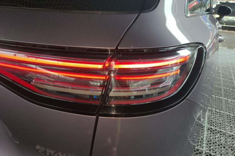 Used Hima H5 2025 Model Range-Extending Max Right Rear Taillight