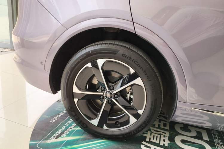 Used Hima H5 2025 Model Pure Electric Max Long Range Right Rear Wheel Hub
