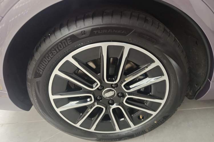 Used Hima H5 2025 Model Range-Extending Max Right Rear Wheel Hub