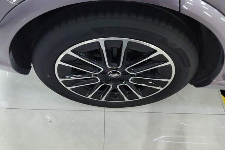 Used Hima H5 2025 Model Range-Extending Max Right Rear Wheel Hub