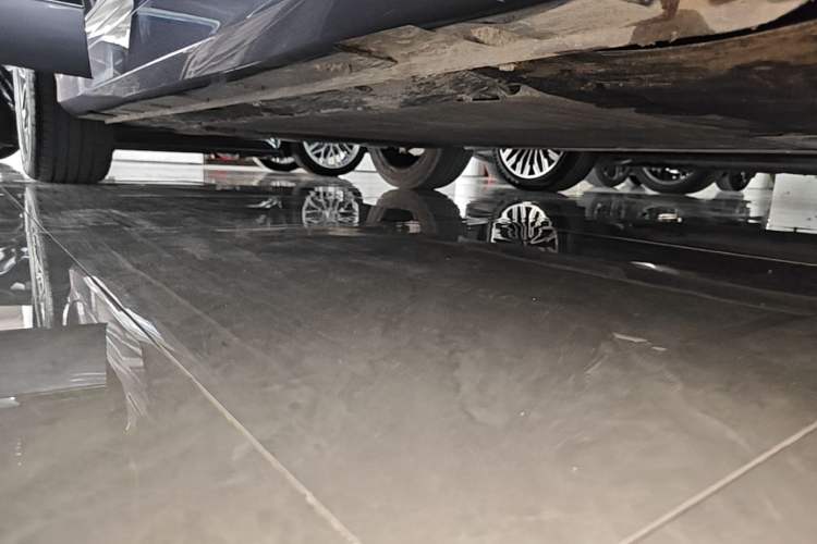 Used Hima H5 2025 Model Range-Extending Max Right Side Sill