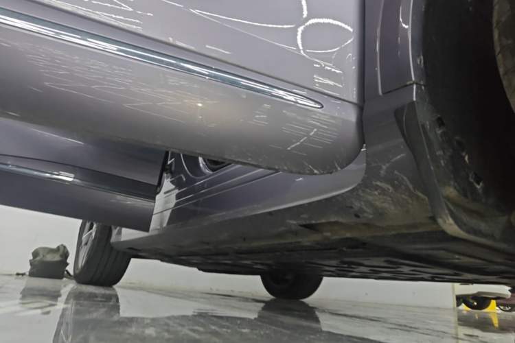 Used Hima H5 2025 Model Range-Extending Max Right Side Sill