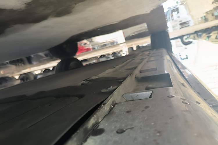 Used Hima H5 2025 Model Range-Extending Max Right Side Sill