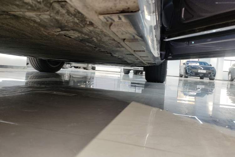 Used Hima H5 2025 Model Range-Extending Max Right Side Sill