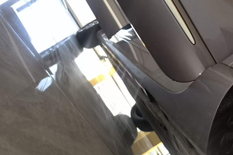 Used Hima H5 2025 Model Range-Extending Max Right Side Sill