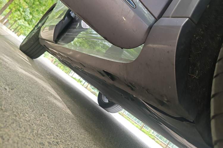 Used Hima H5 2025 Model Range-Extending Max Right Side Sill