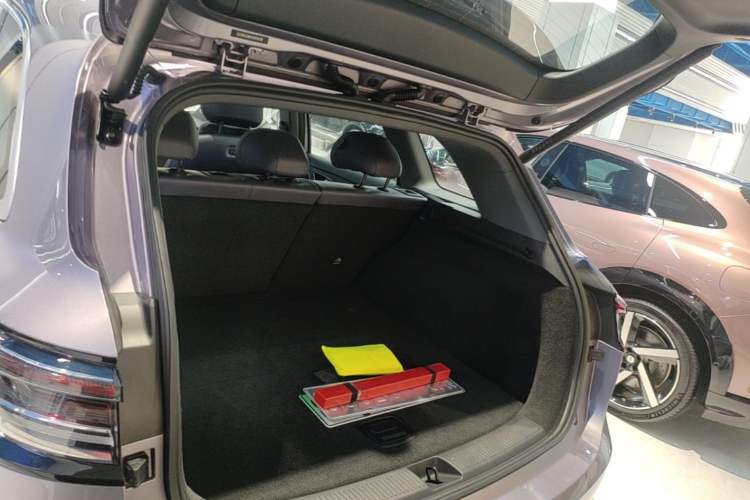 Used Hima H5 2025 Model Range-Extending Max Trunk