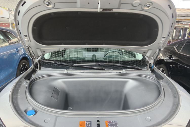 Used Hima H5 2025 Model Pure Electric Pro Engine Bay