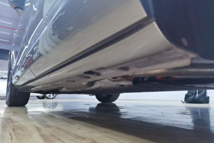 Used Hima H5 2025 Model Range-Extending Pro Left Side Sill