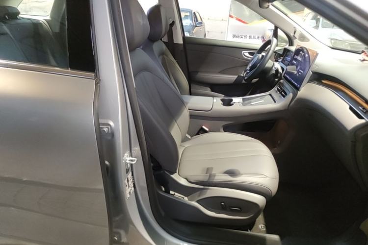 Used Hima H5 2025 Model Range-Extending Pro Right Front Seat