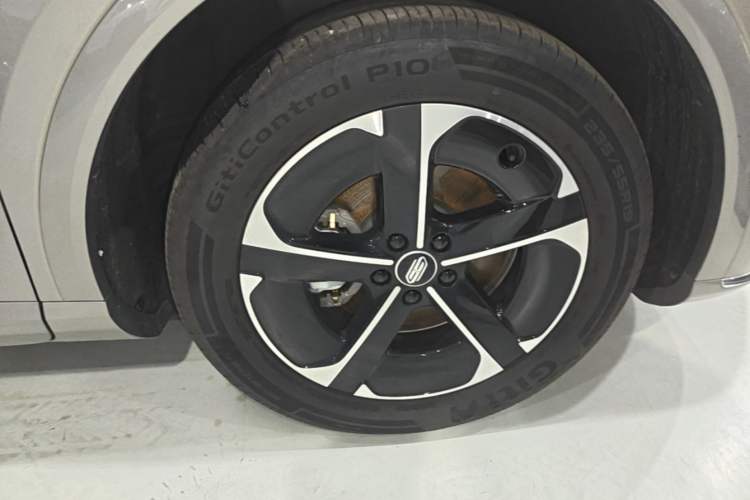 Used Hima H5 2025 Model Pure Electric Pro Right Front Wheel Hub