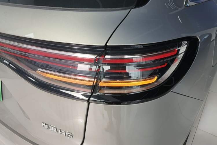 Used Hima H5 2025 Model Range-Extending Pro Right Rear Taillight