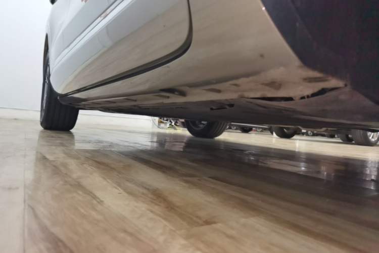 Used Hima H5 2025 Model Range-Extending Pro Right Side Sill