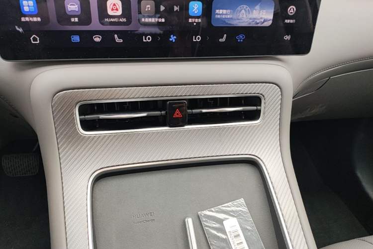 Used Hima H5 2025 Model Range-Extending Max Audio And AC Panel