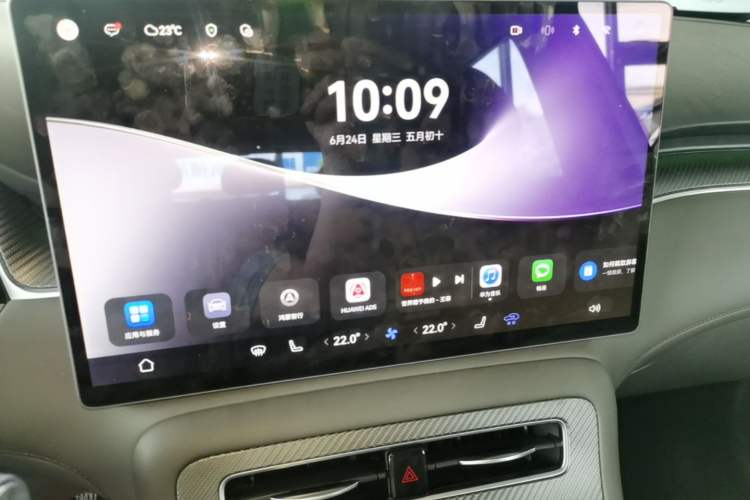 Used Hima H5 2025 Model Range-Extending Max Audio And AC Panel