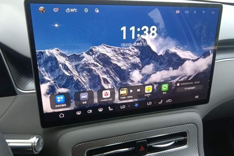 Used Hima H5 2025 Model Range-Extending Max Audio And AC Panel