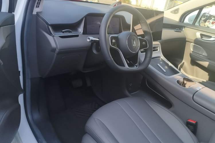 Used Hima H5 2025 Model Range-Extending Max Center Console