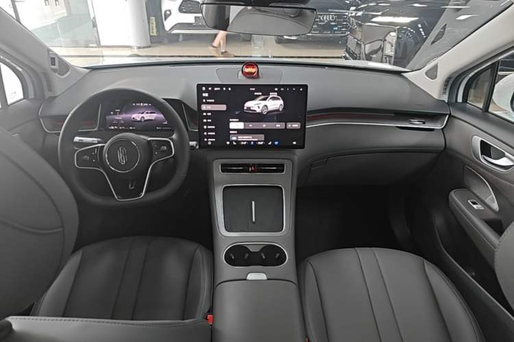 Used Hima H5 2025 Model Range-Extending Max Center Console