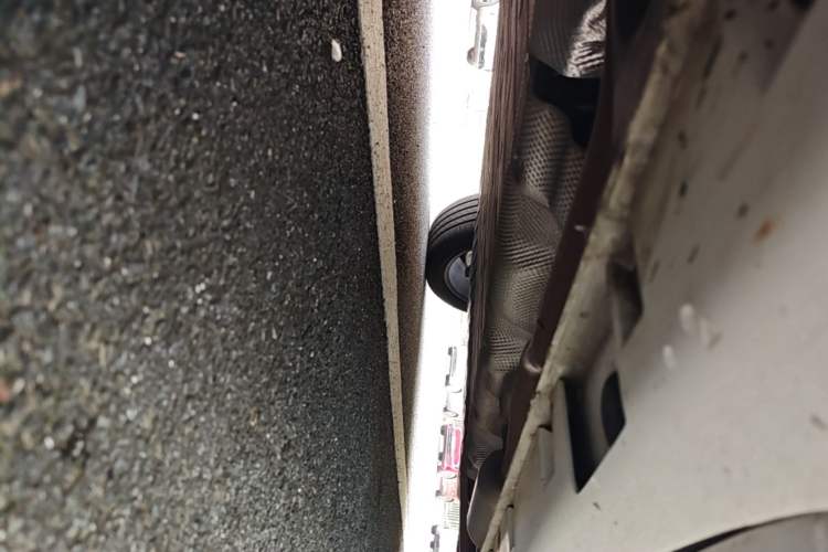 Used Hima H5 2025 Model Range-Extending Max Chassis Front Left