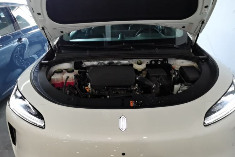 Used Hima H5 2025 Model Range-Extending Max Engine Bay