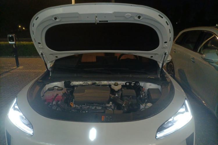 Used Hima H5 2025 Model Range-Extending Max Engine Bay