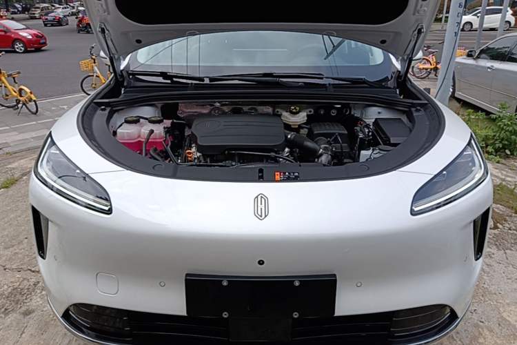 Used Hima H5 2025 Model Range-Extending Max Engine Bay