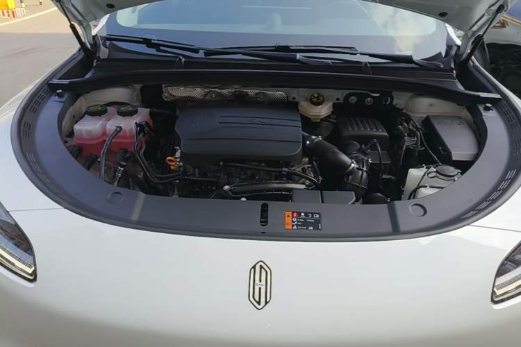 Used Hima H5 2025 Model Range-Extending Max Engine Bay