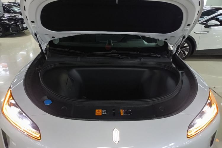 Used Hima H5 2025 Model Pure Electric Max Long Range Engine Bay