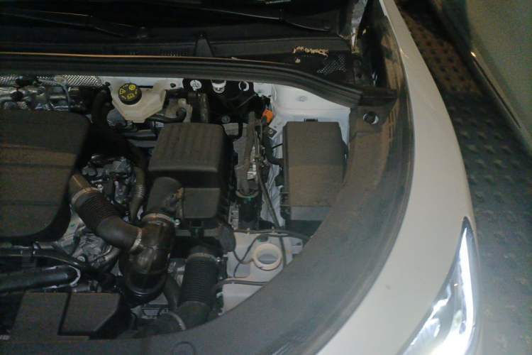 Used Hima H5 2025 Model Range-Extending Max Engine Bay Left