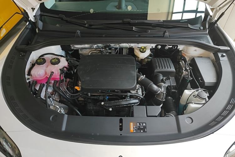 Used Hima H5 2025 Model Range-Extending Max Engine Bay