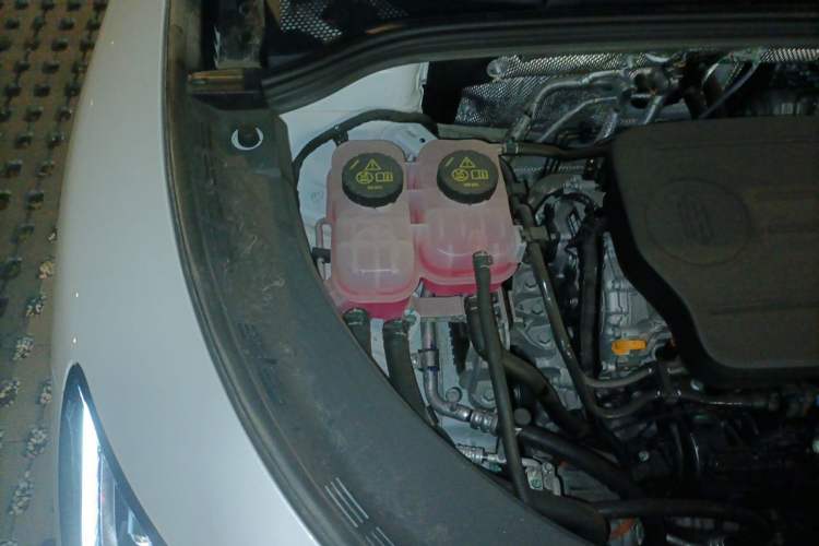 Used Hima H5 2025 Model Range-Extending Max Engine Bay Right