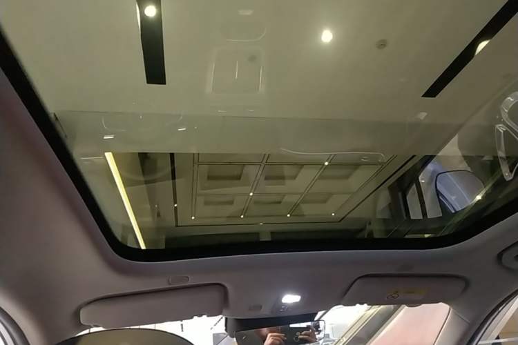 Used Hima H5 2025 Model Range-Extending Max Headliner