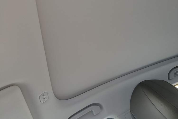 Used Hima H5 2025 Model Range-Extending Max Headliner