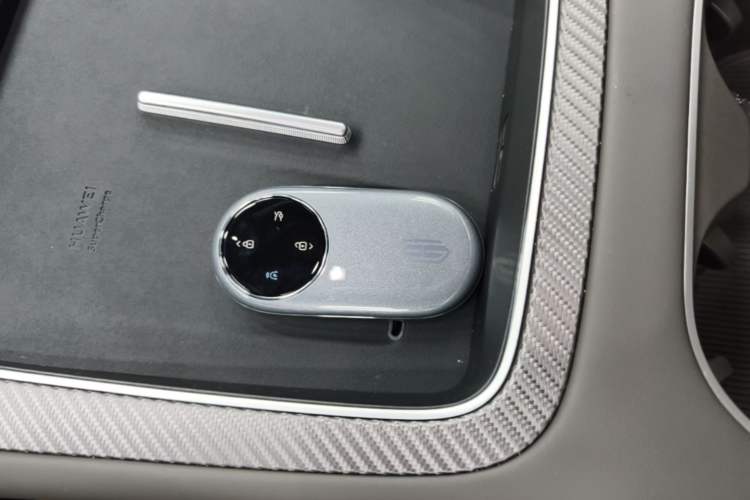 Used Hima H5 2025 Model Range-Extending Max Interior 1