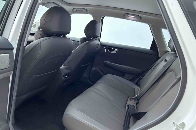 Used Hima H5 2025 Model Range-Extending Max Interior 2