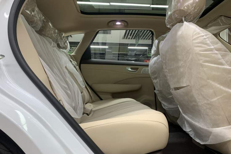 Used Hima H5 2025 Model Range-Extending Pro Interior 5