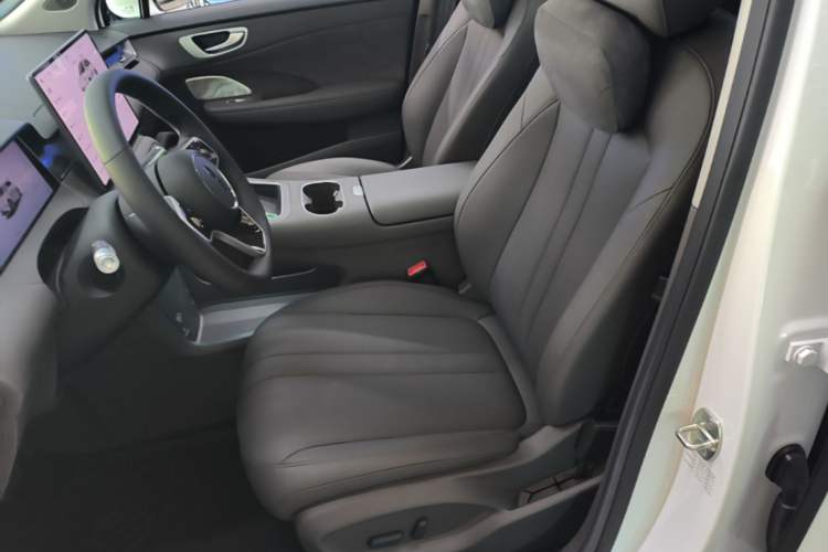 Used Hima H5 2025 Model Range-Extending Max Left Front Seat