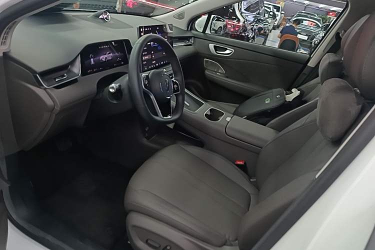 Used Hima H5 2025 Model Range-Extending Max Left Front Seat