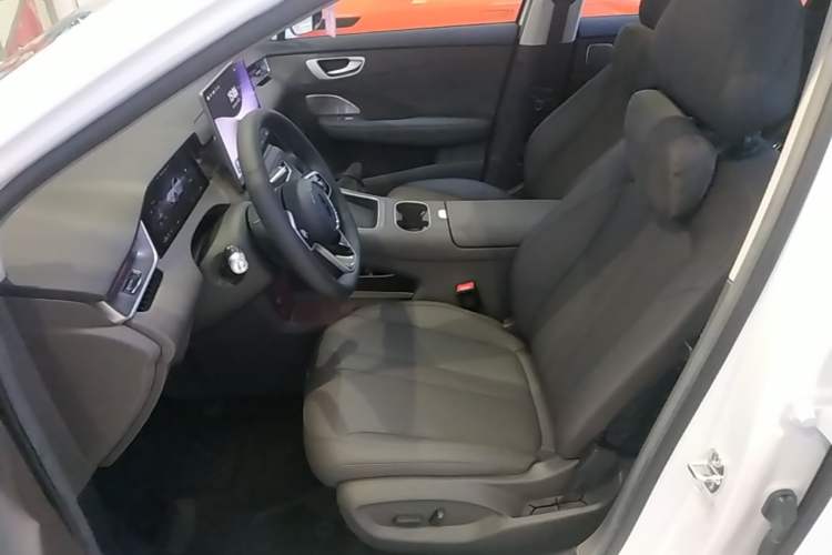 Used Hima H5 2025 Model Range-Extending Max Left Front Seat