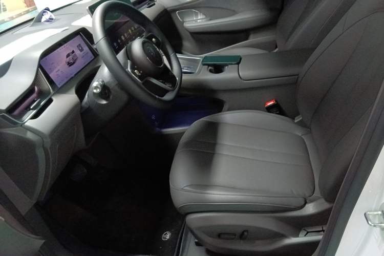 Used Hima H5 2025 Model Range-Extending Pro Left Front Seat