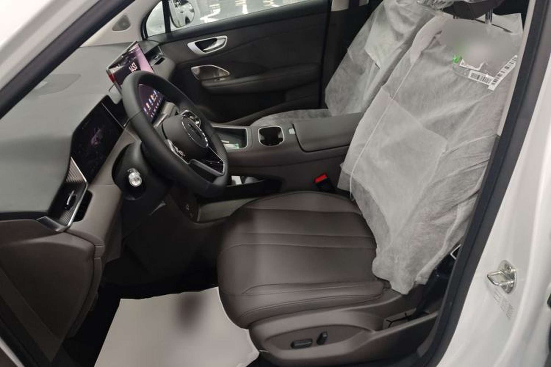 Used Hima H5 2025 Model Range-Extending Pro Left Front Seat