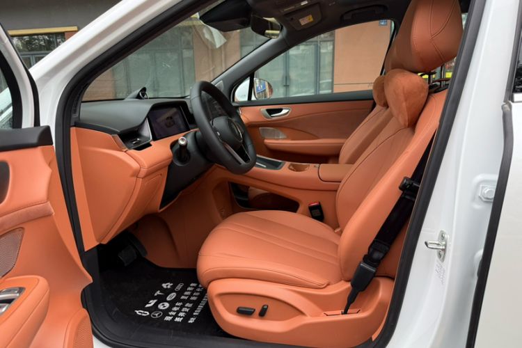 Used Hima H5 2025 Model Range-Extending Max Left Front Seat