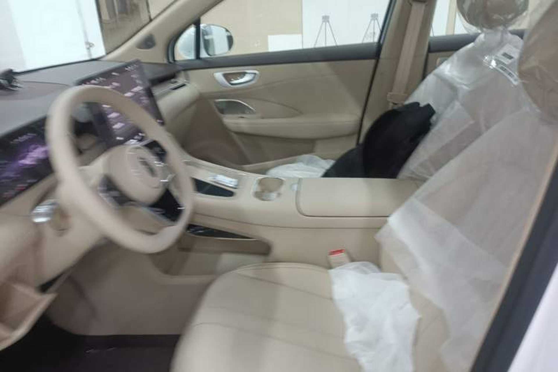 Used Hima H5 2025 Model Range-Extending Pro Left Front Seat