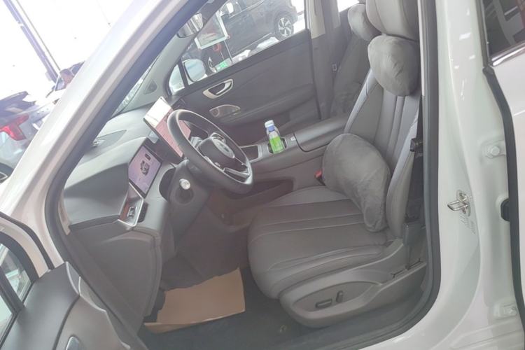 Used Hima H5 2025 Model Range-Extending Max Left Front Seat