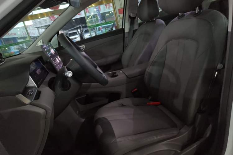 Used Hima H5 2025 Model Range-Extending Max Left Front Seat