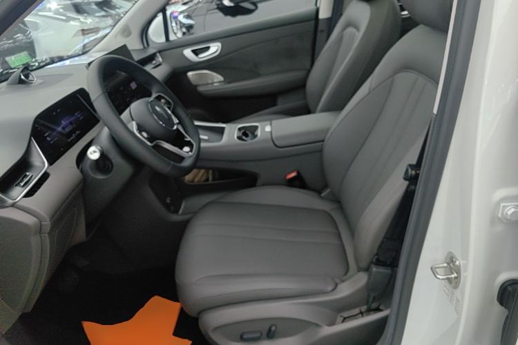 Used Hima H5 2025 Model Range-Extending Max Left Front Seat
