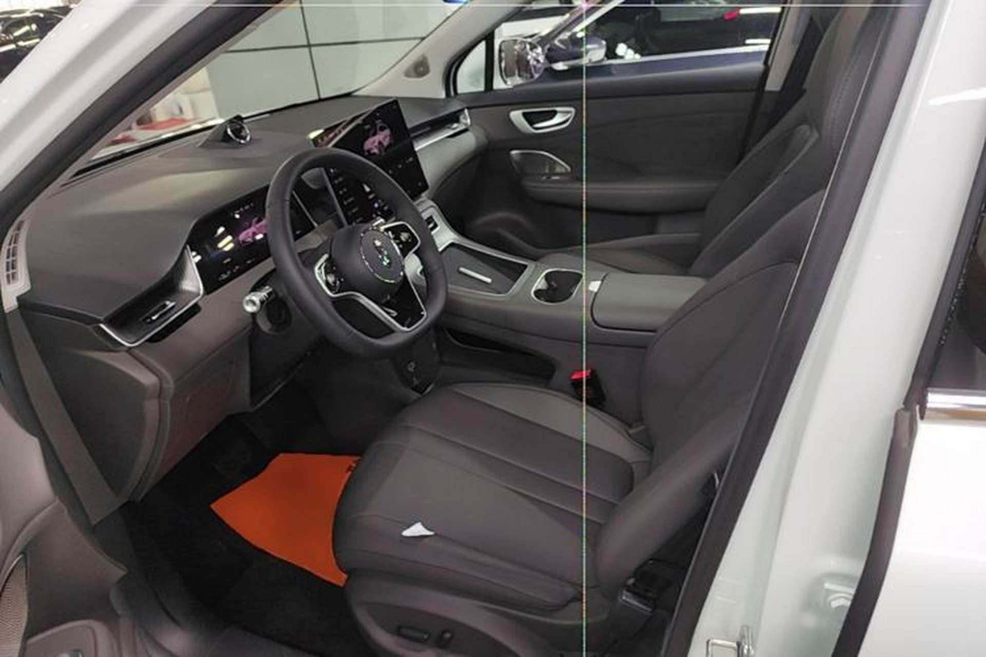 Used Hima H5 2025 Model Range-Extending Max Left Front Seat