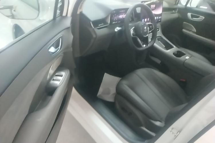 Used Hima H5 2025 Model Range-Extending Max Left Front Seat