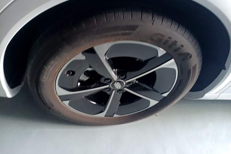 Used Hima H5 2025 Model Range-Extending Max Left Front Wheel Hub