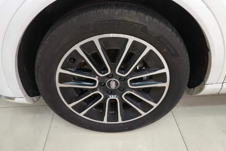 Used Hima H5 2025 Model Pure Electric Max Long Range Left Front Wheel Hub